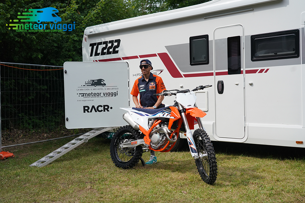 Tony Cairoli a bordo di nel nostro Kronos 290M